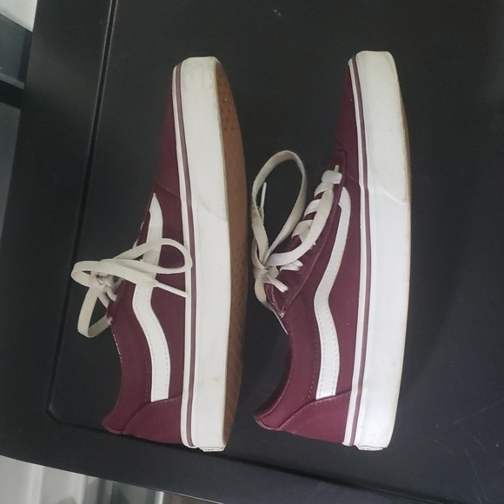 Vans Low Ward Burgundy Sneakers - Picture 7 of 10